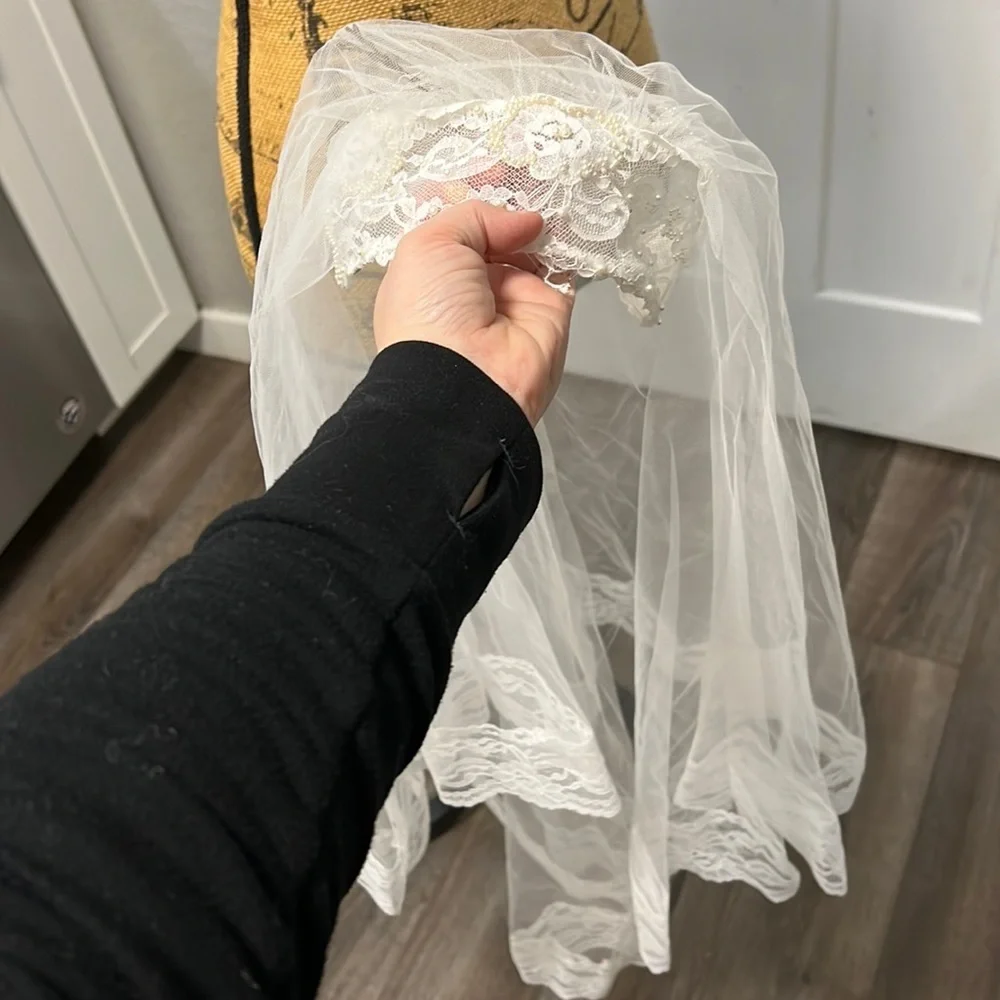 MORI-LEE VINTAGE 70’s CREAM LACE WEDDING GOWN SIZE XS - Picture 15 of 17